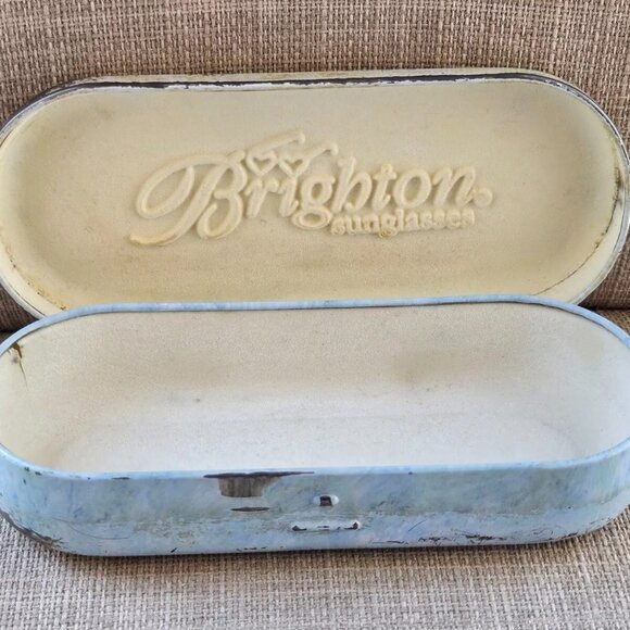 Brighton Sunglasses Case Can Metal hard Case for Glasses Vintage Case only - Picture 4 of 8